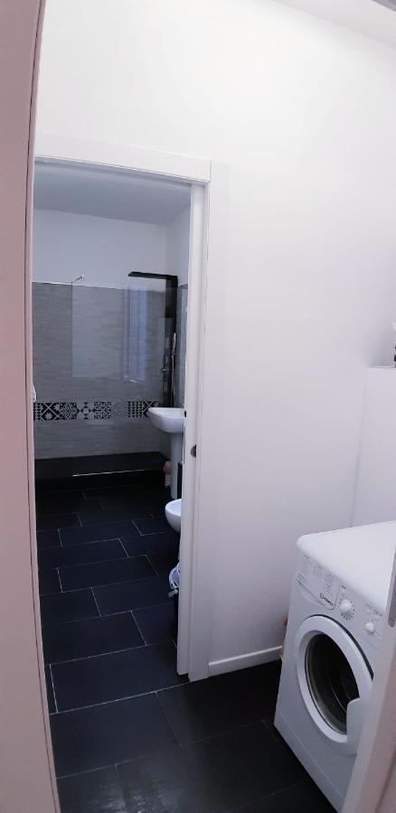 Deluxe Studio