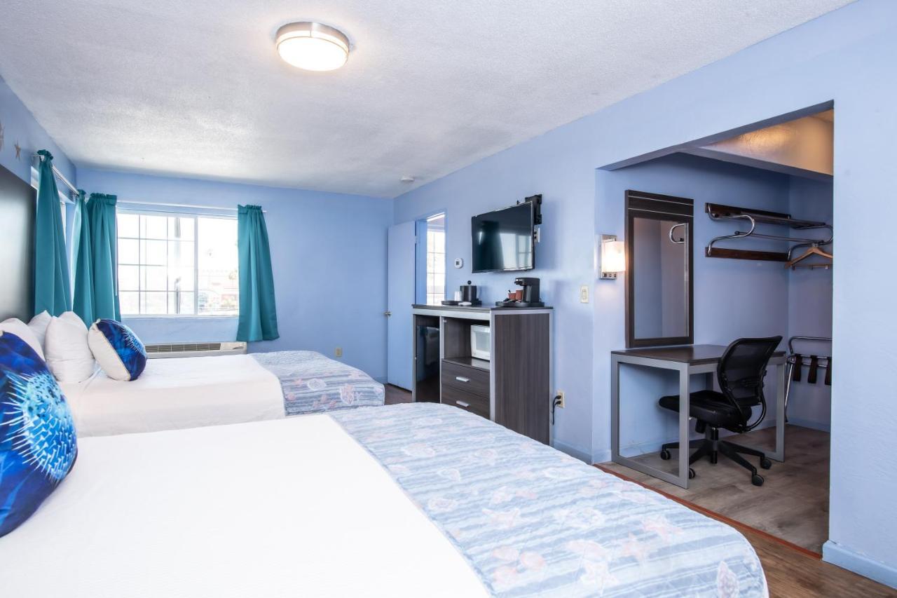 Standard Double Suite