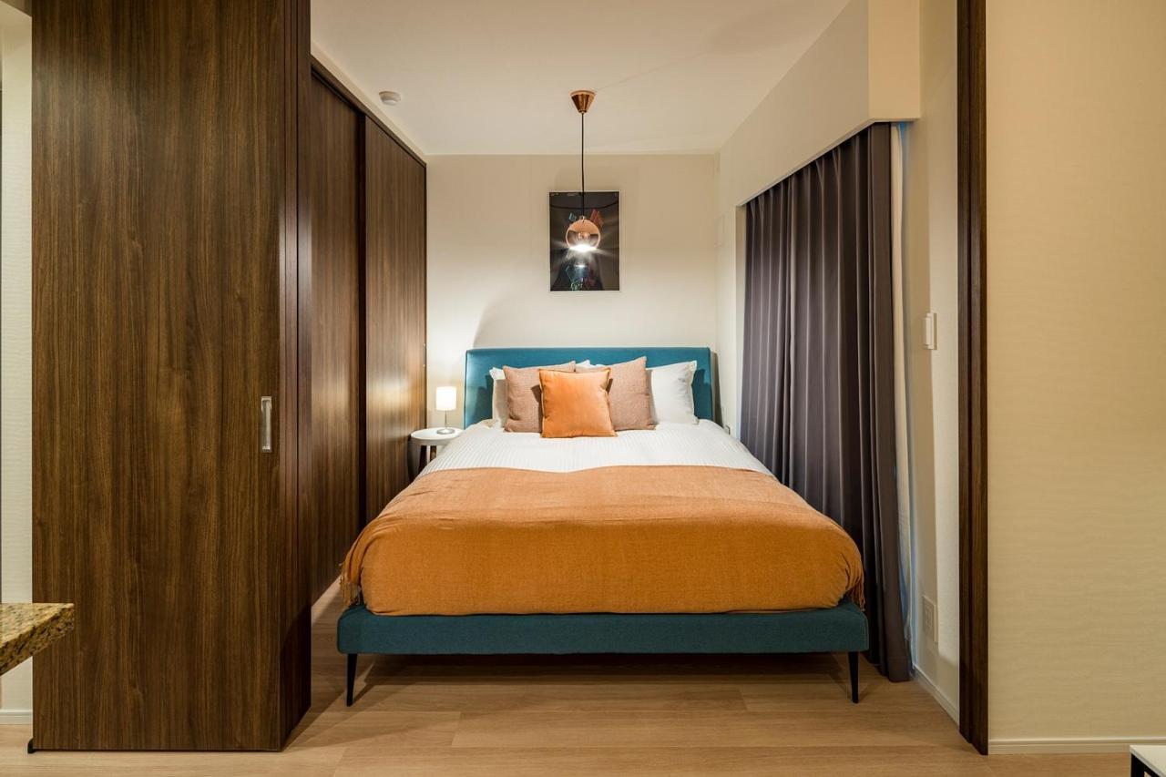 Premier One-Bedroom Apartment,1008590089:JPEG