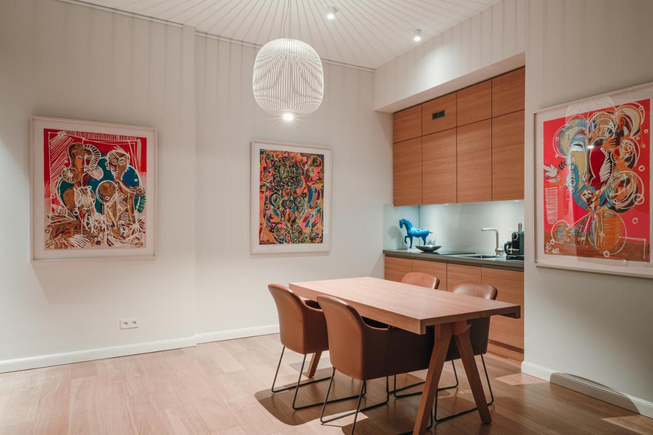Terrace Art Suite
