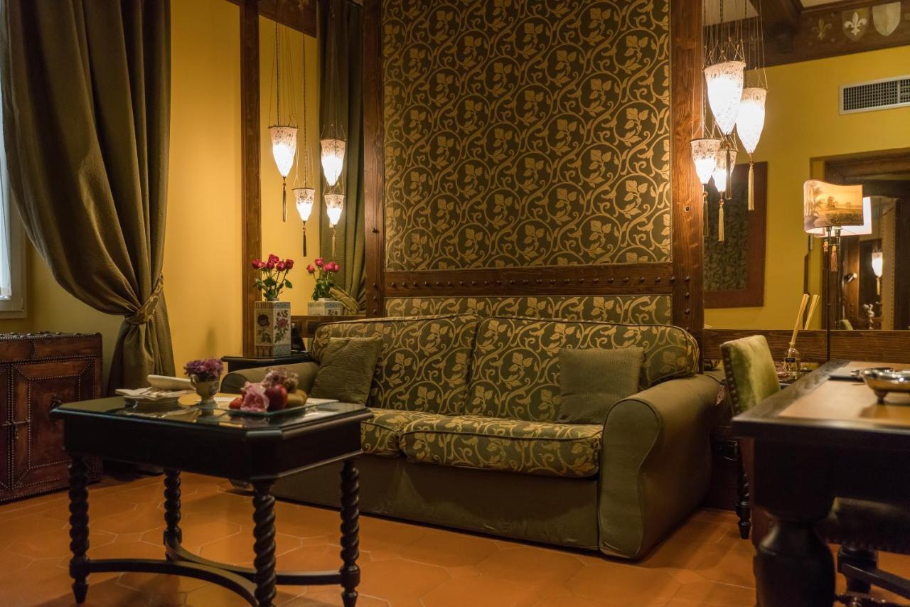 Suite Executive Tuscan Floor