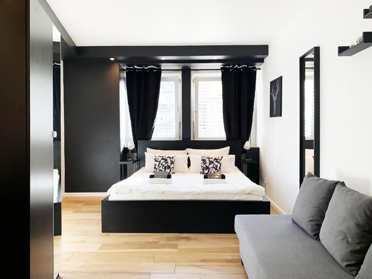 Standard Triple Room with Shared Bathroom