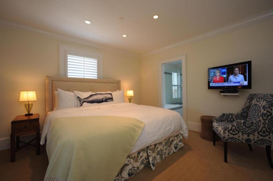 King Suite with Ocean View