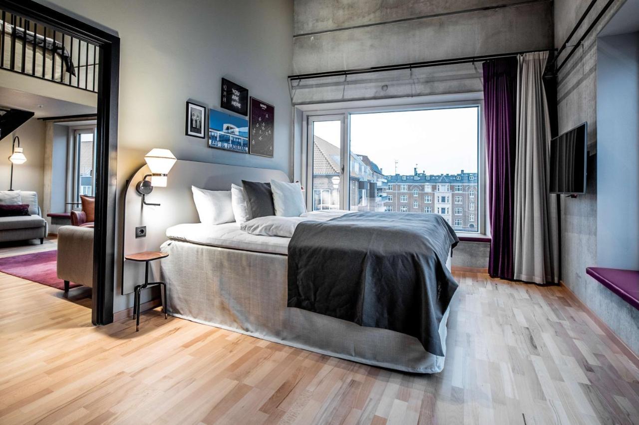 Master Suite,1070201227:JPEG