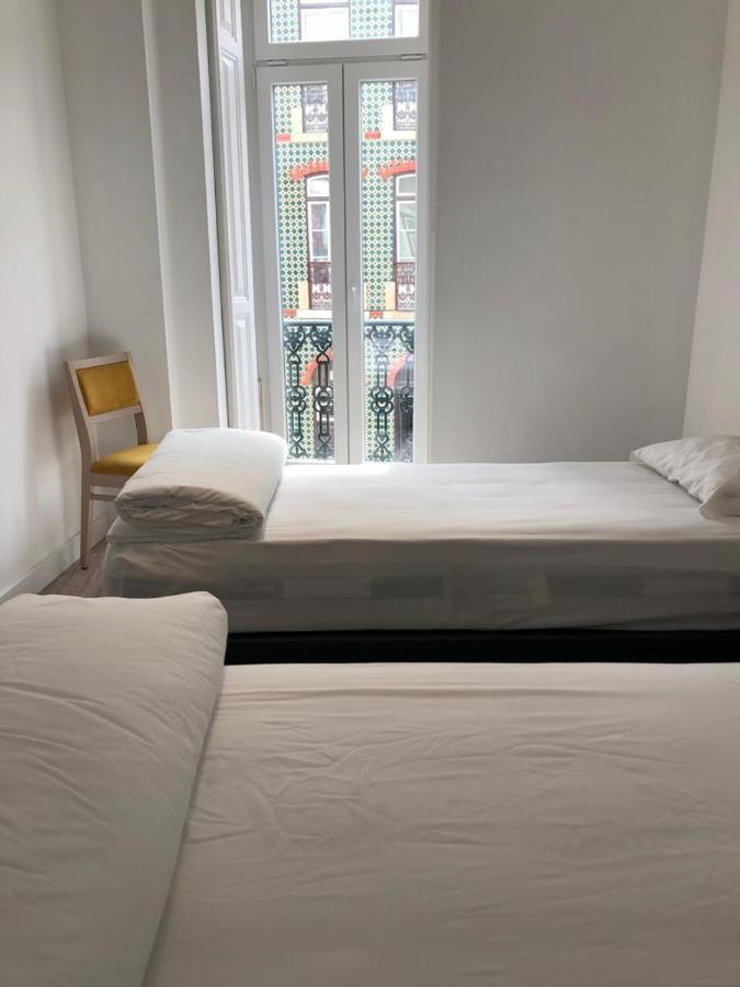 Twin Room Private Bathroom