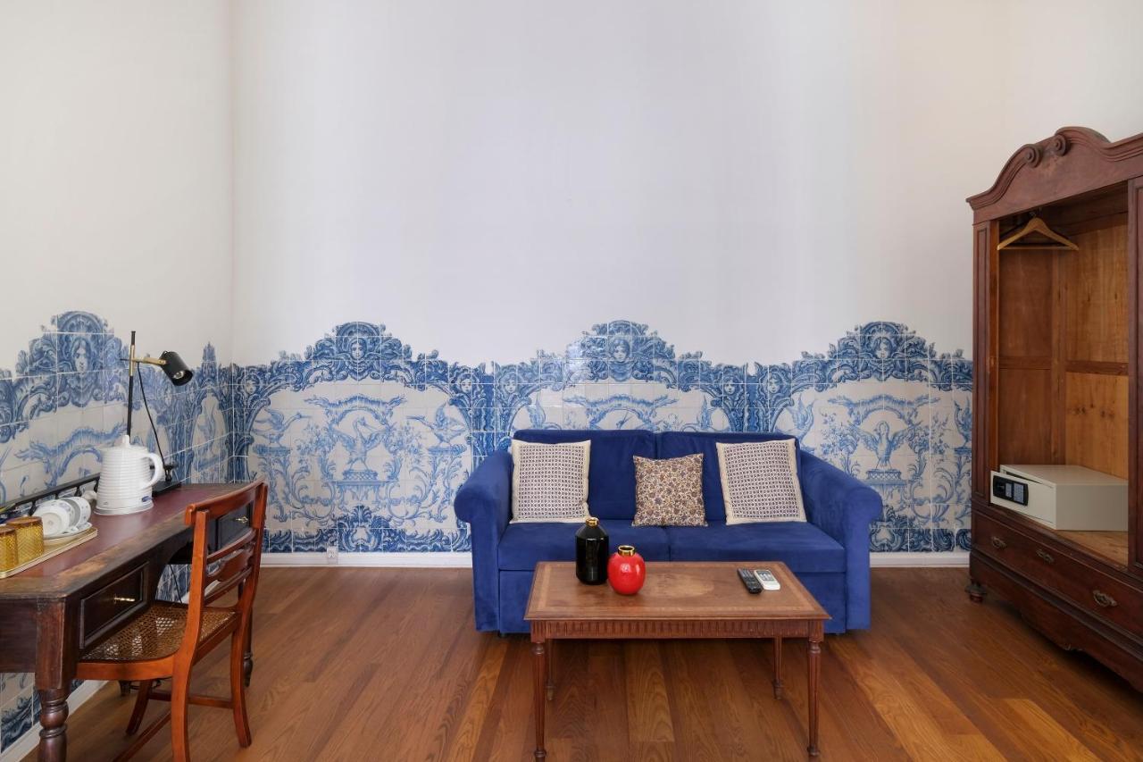 Master Queen Suite