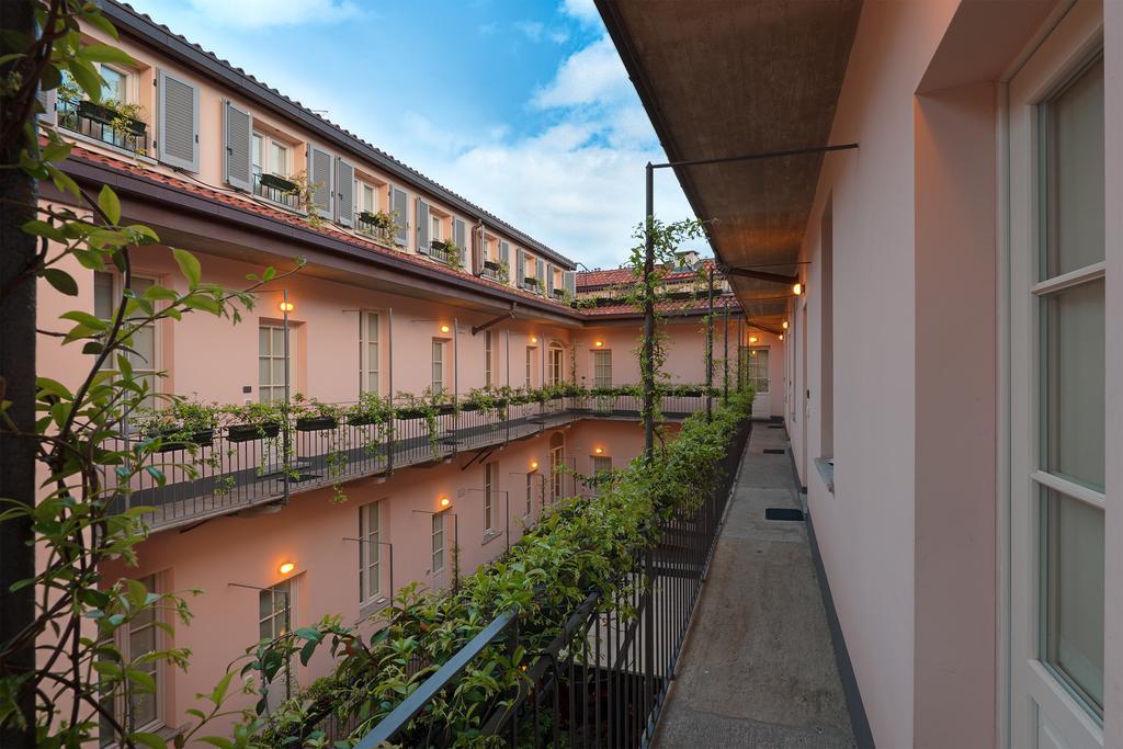Double or Twin Room with Courtyard View