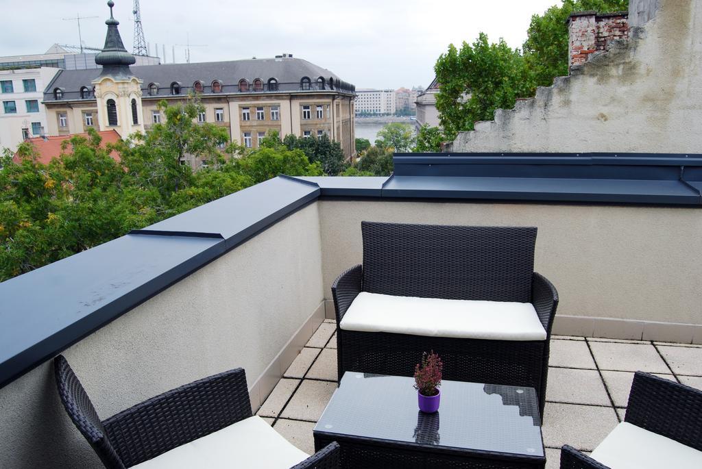 Standard Double or Twin Room with Terrace