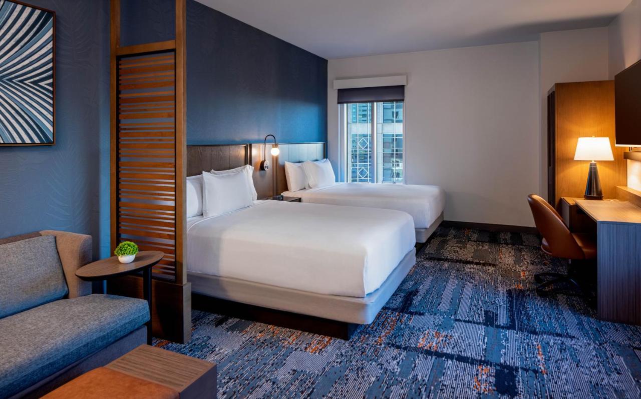 Queen Room with Two Queen Beds, View and Roll-In Shower - Disability Access