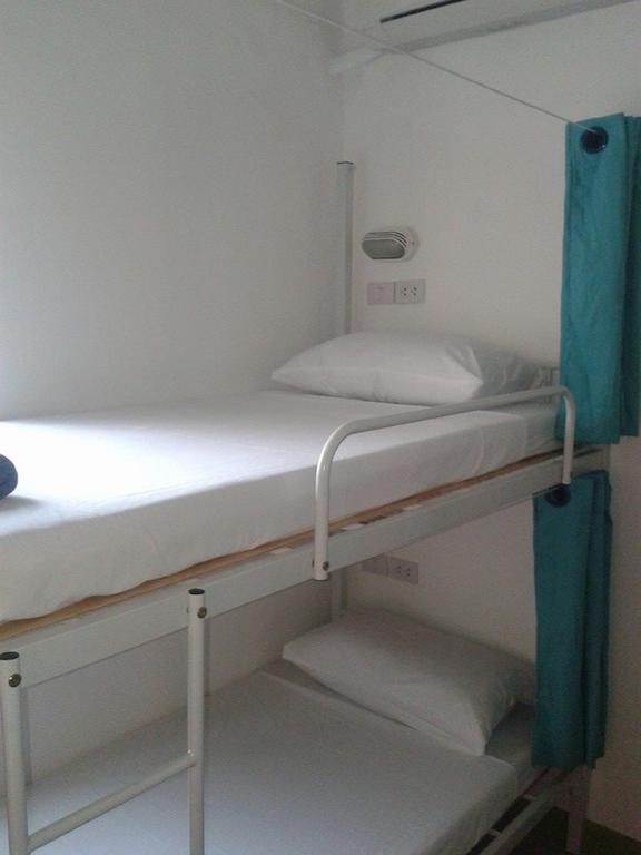 Bunk Bed in Mixed Dormitory Room
