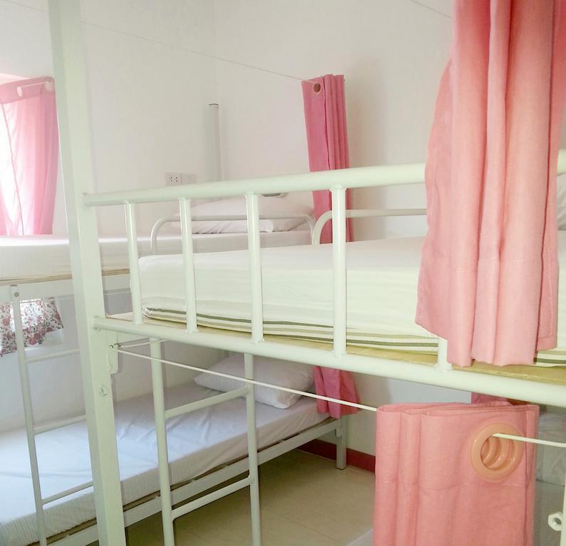 Bed in 6-Bed Mixed Dormitory Room
