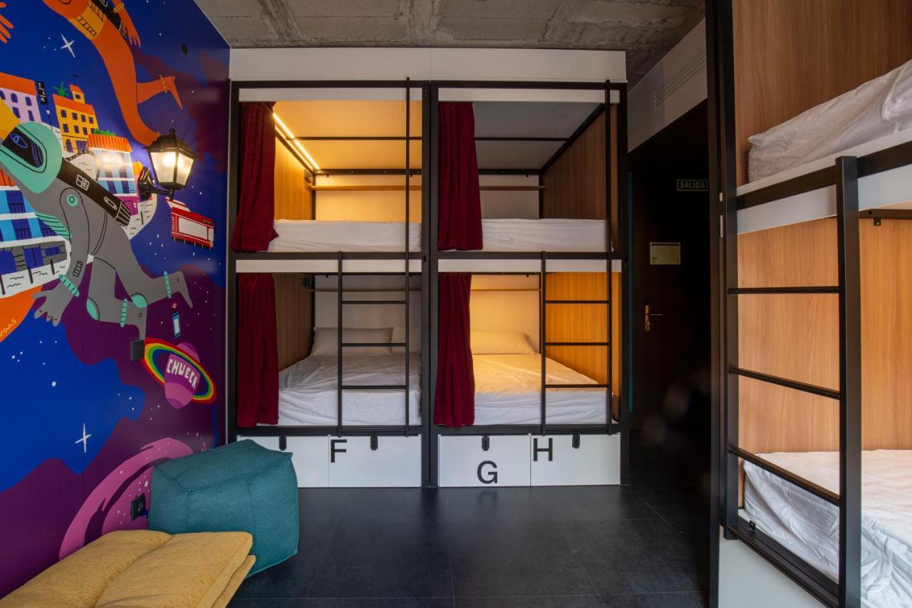Single Bed in 8-Bed Premium Dormitory Room