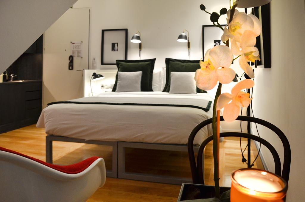 Double Mansard Room with City View