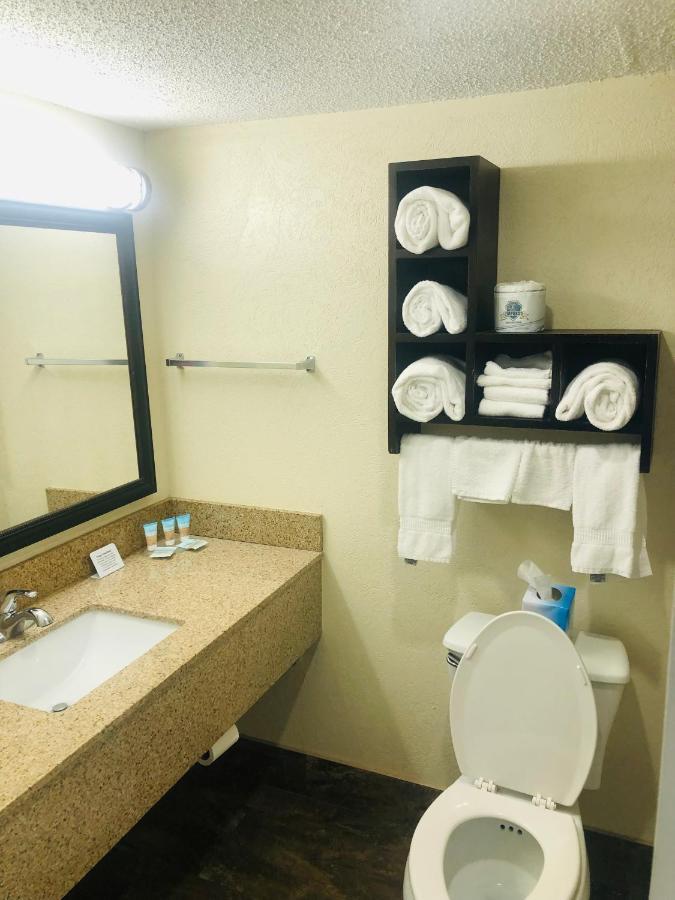 Queen Suite with Sea View