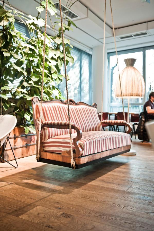 Smart Room,1275234808:JPEG