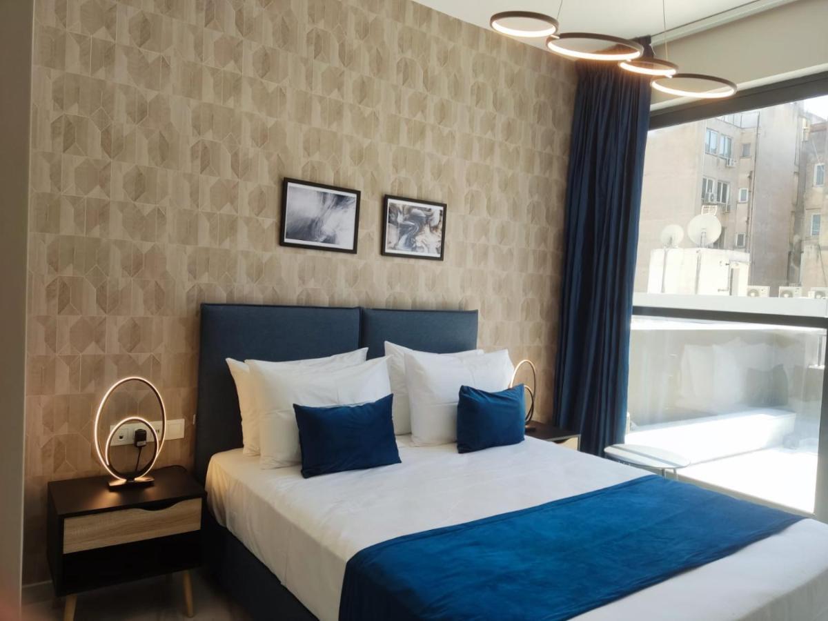 Deluxe Double or Twin Room with City View