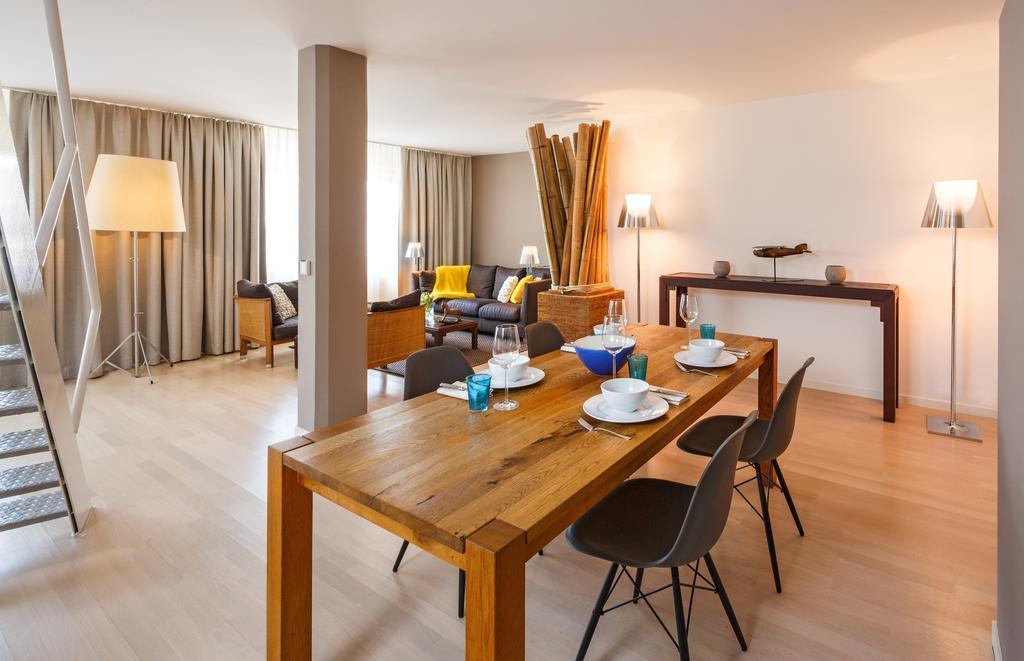 Two-Bedroom Penthouse Apartment with Terrace