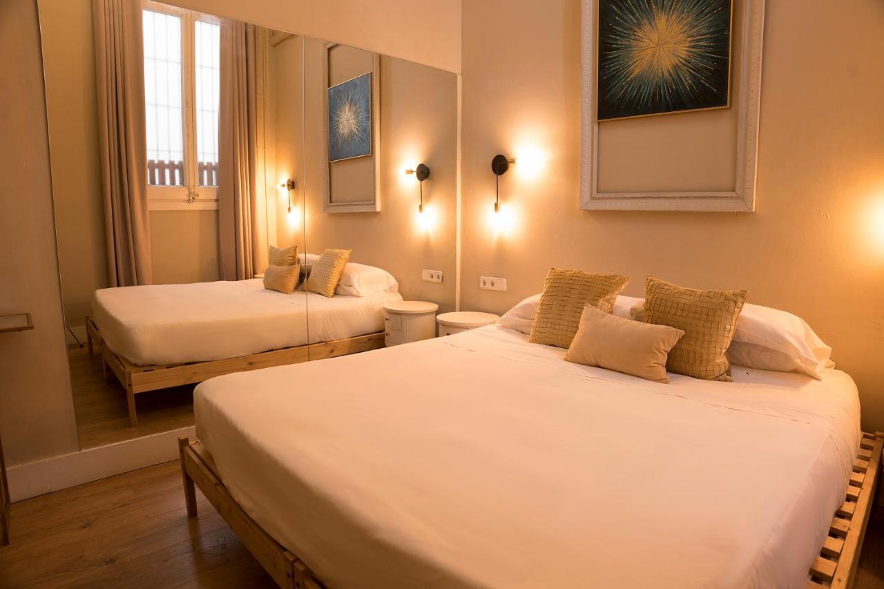Economy Double Room with Private Bathroom