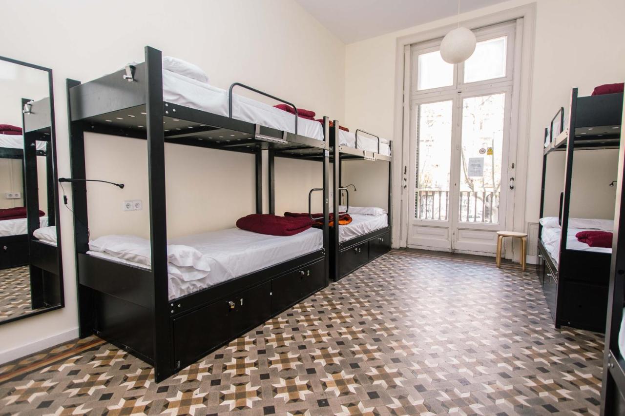 Single Bed in 8-Bed Dormitory Room
