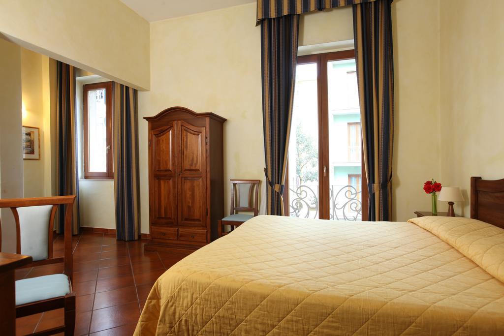 Double Room,162281010:JPEG