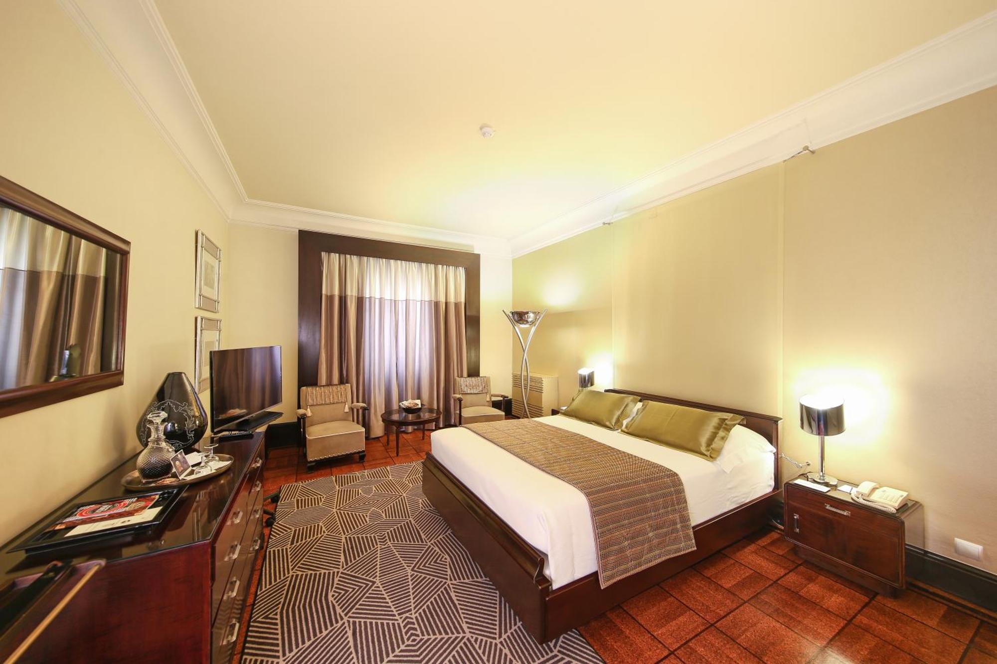 Junior Suite,1338662480:JPEG