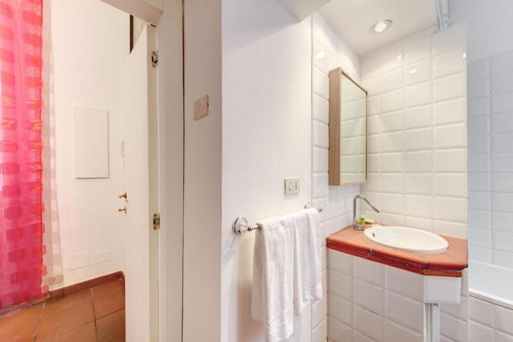 Large Double or Twin Room