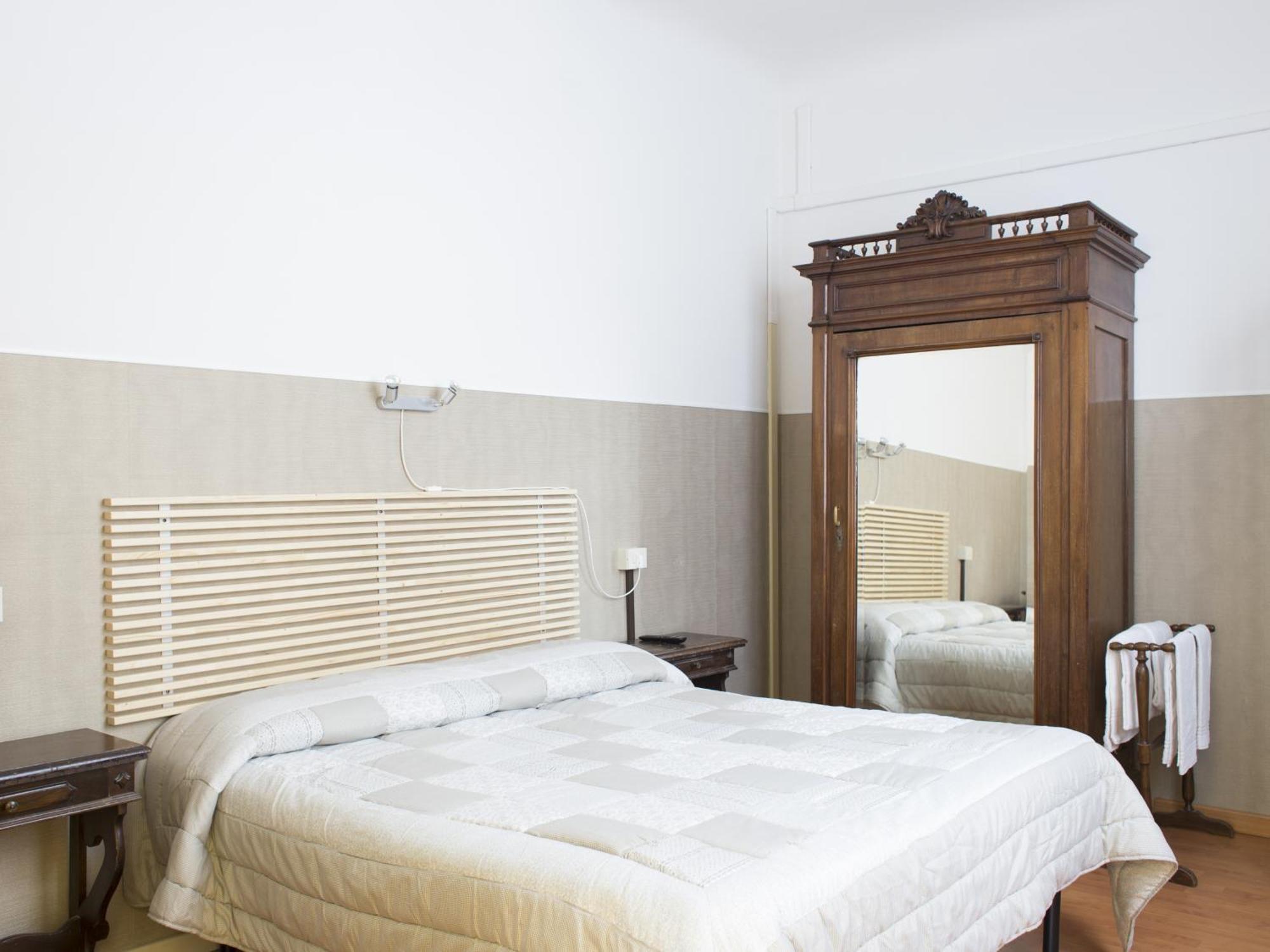 Triple Room Private Bathroom