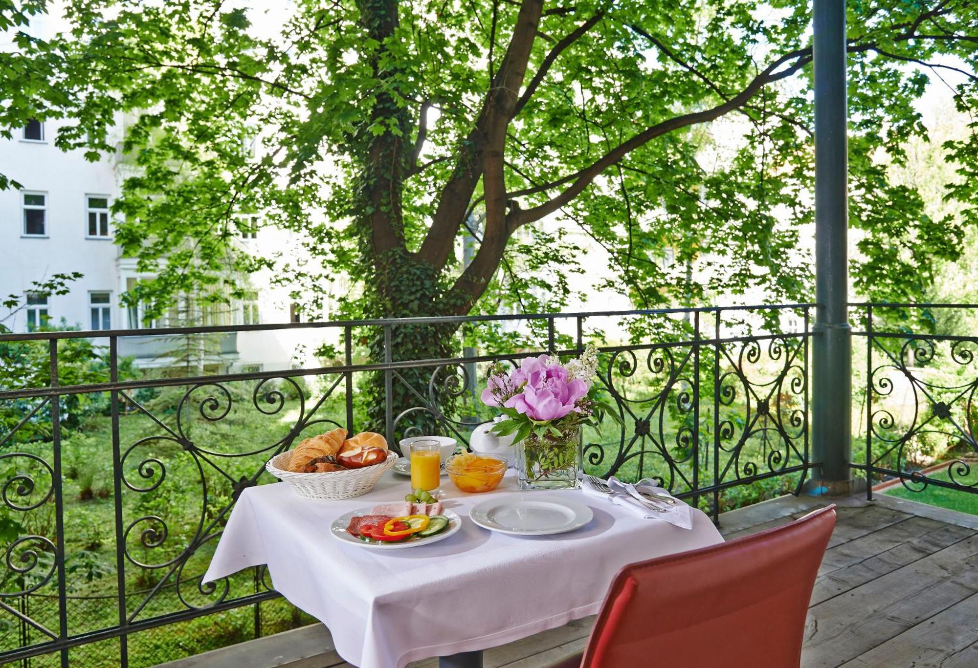 Superior Double Room with Balcony