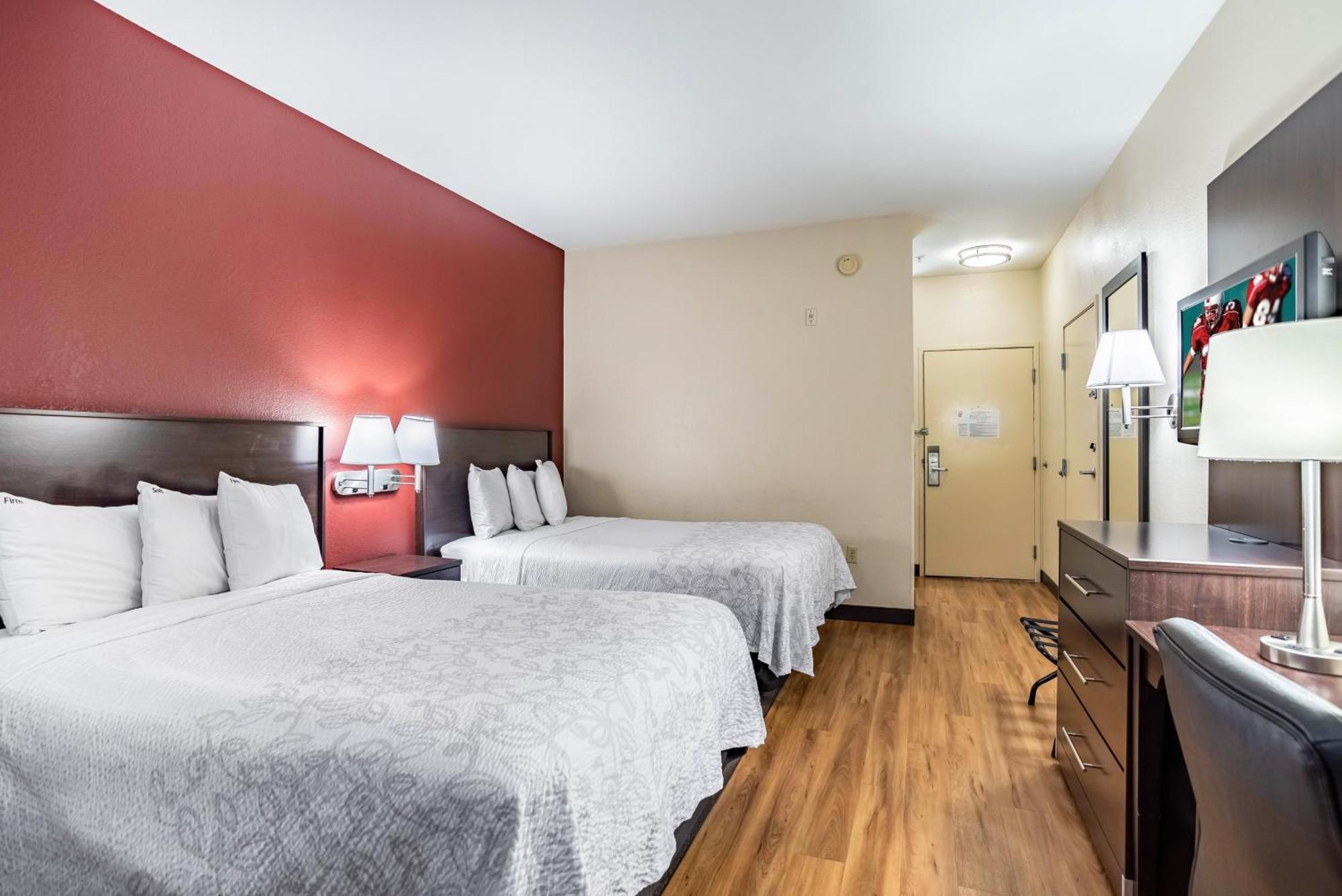 Standard Room with Two Double Beds Smoke Free