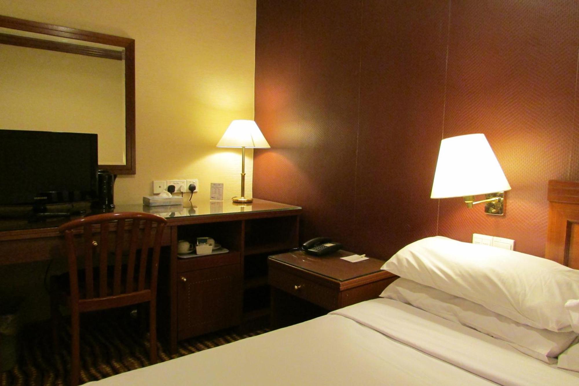 Standard Double Room without Window,1212856201:JPEG