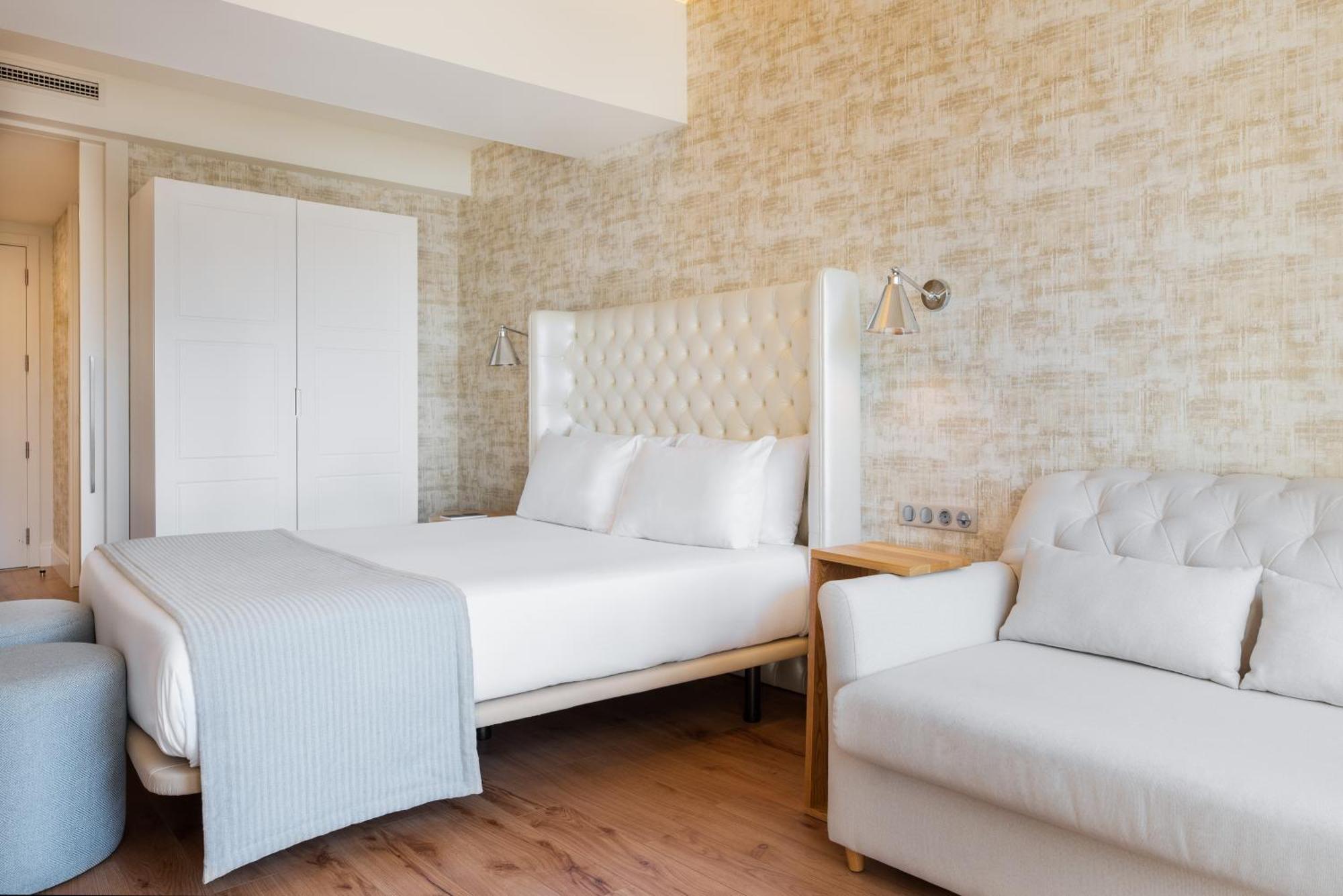 Superior Double Room Sofa Bed River View