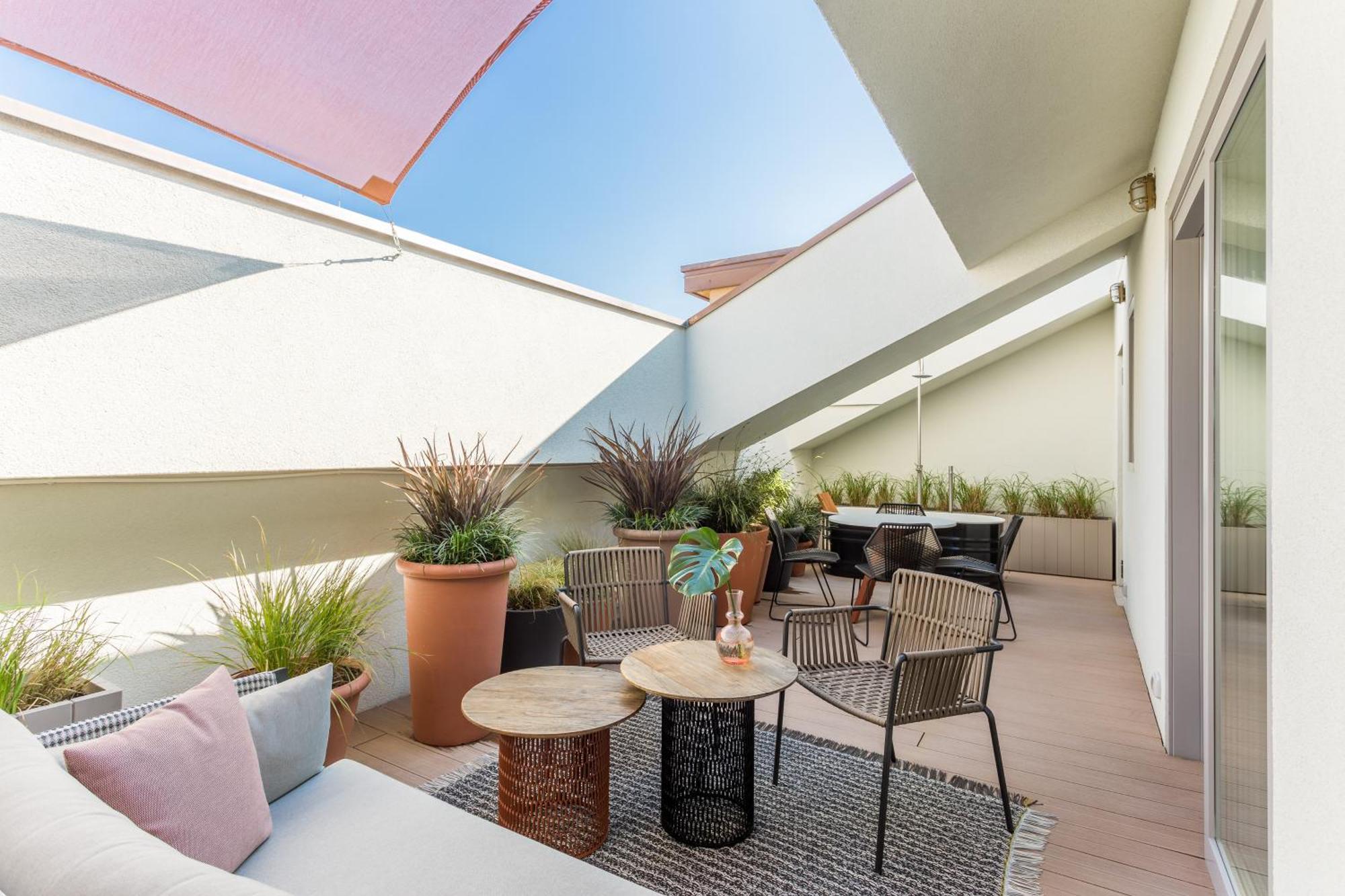 Deluxe Double Room with Terrace
