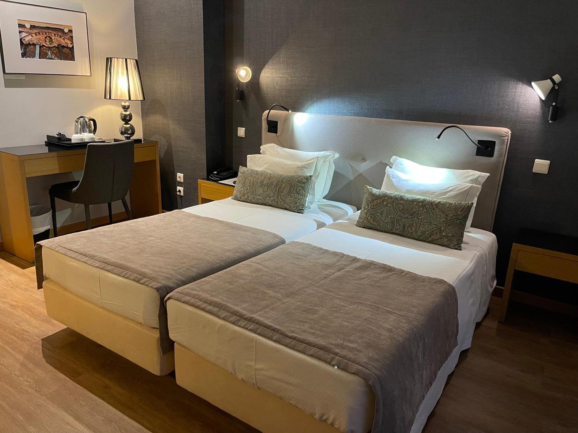 Twin Room,1211187970:JPEG