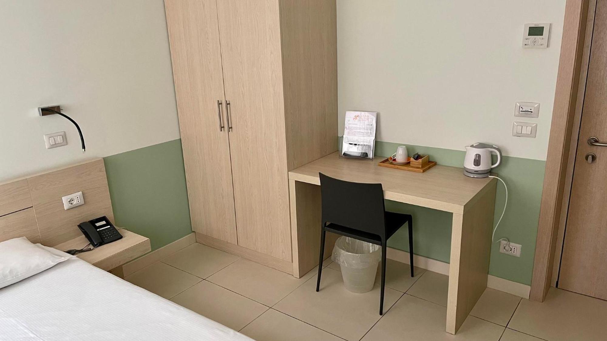 Budget Single Room