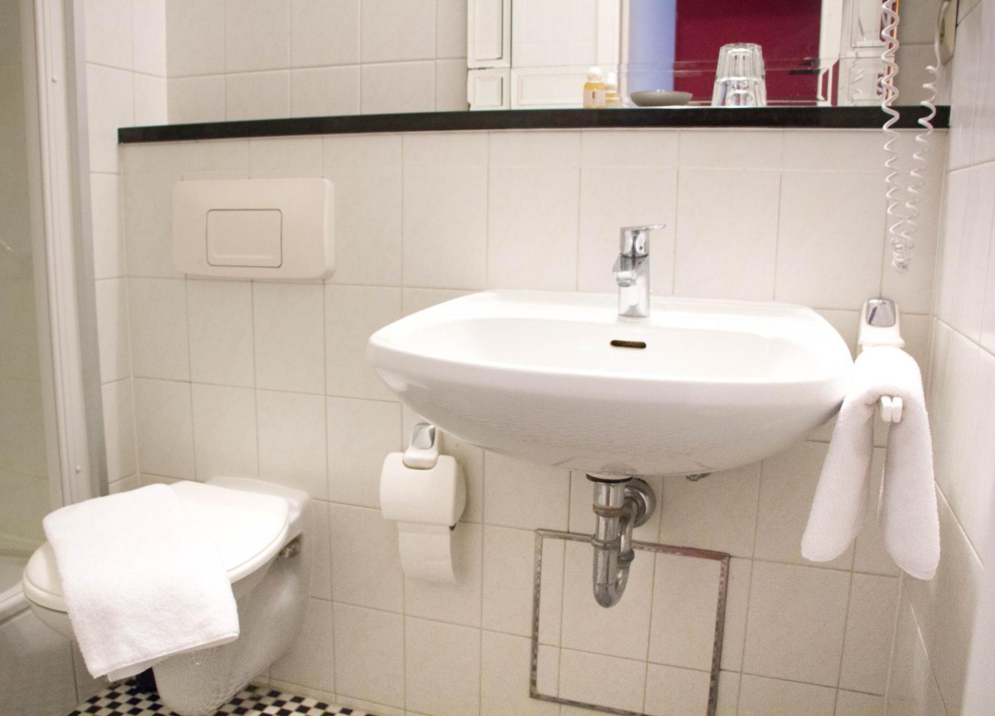 Comfort Single Room