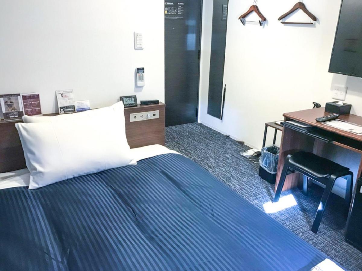 Double Room with Small Double Bed - Smoking