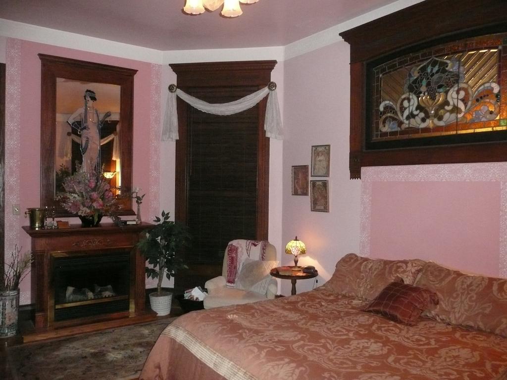 Luxury Room with Spa Bath