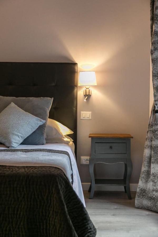 Superior Triple Room-​Via della Frezza