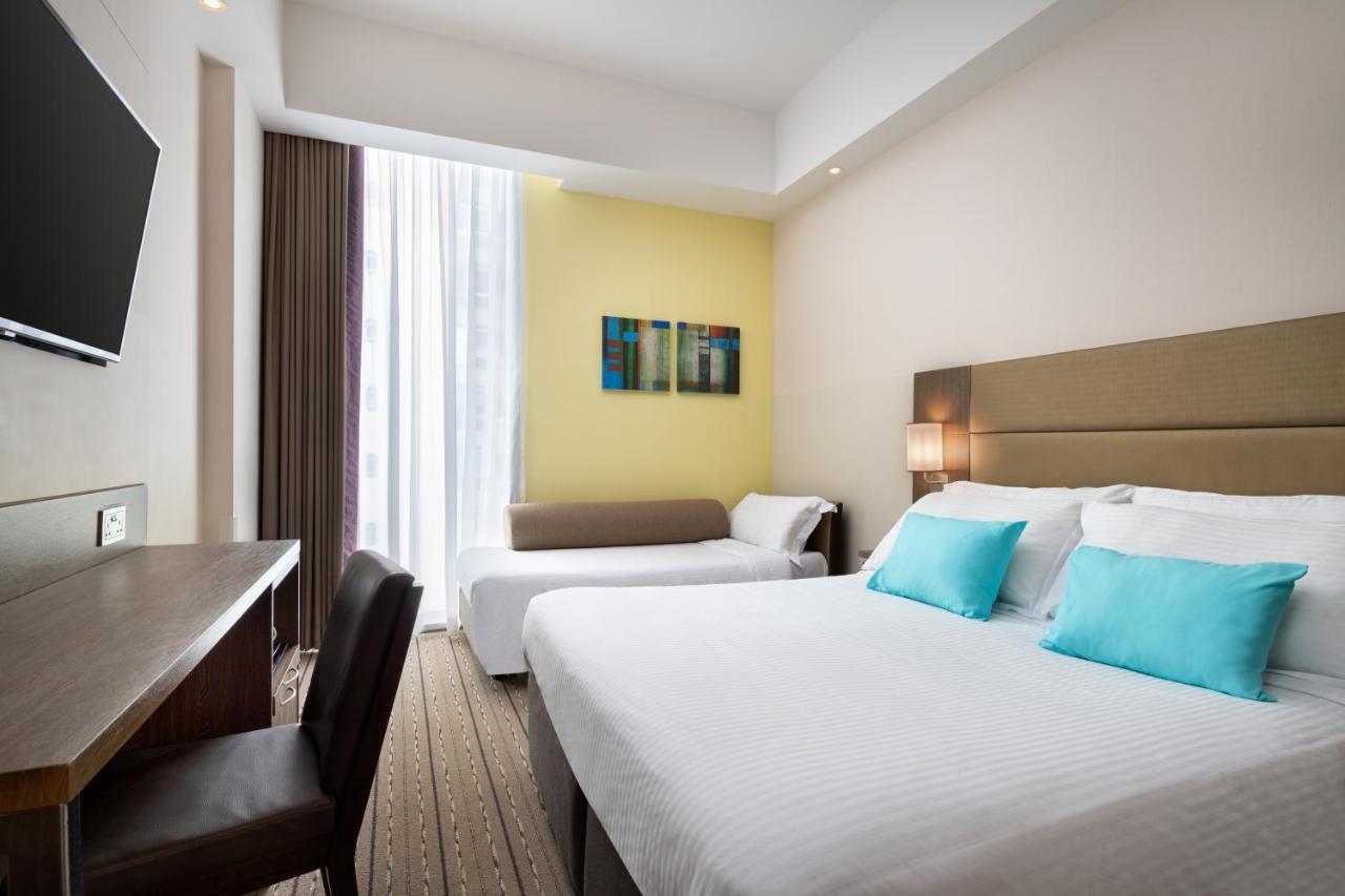 Triple Room 1 Queen Bed & 1 Sofa Bed,770061949:JPEG