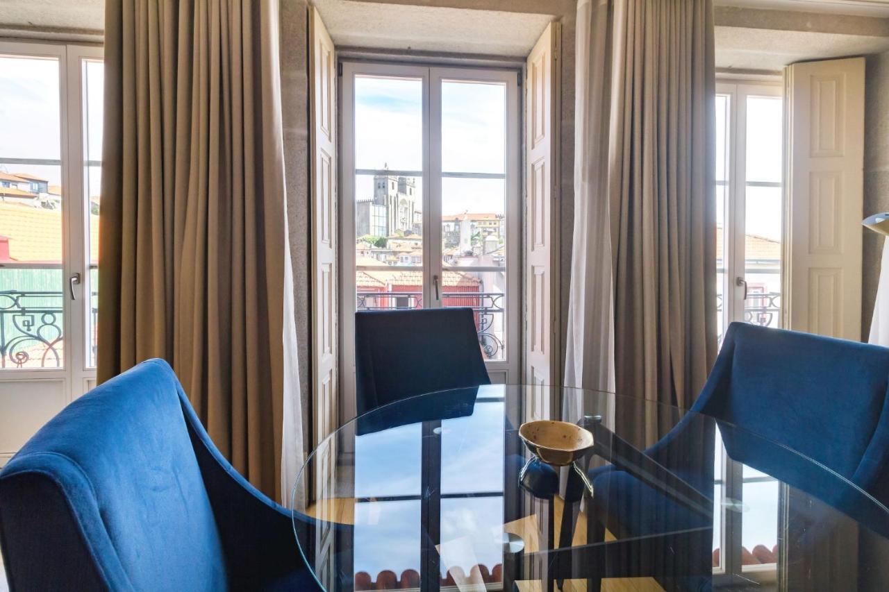 Deluxe Apartment City View