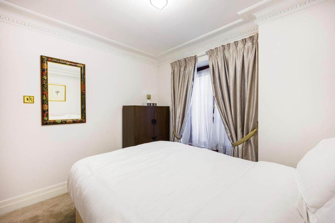 Two-Bedroom Duplex Apartment,1262903386:JPEG