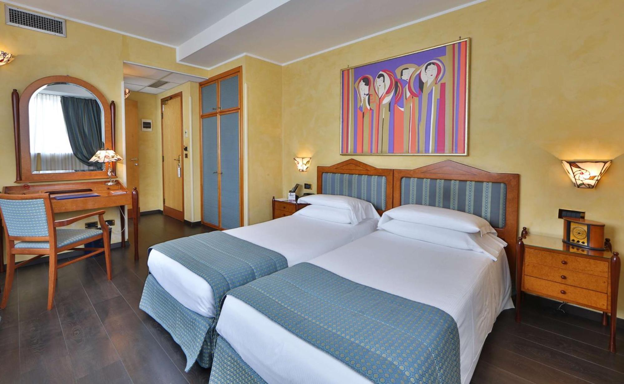 Classic Twin Room