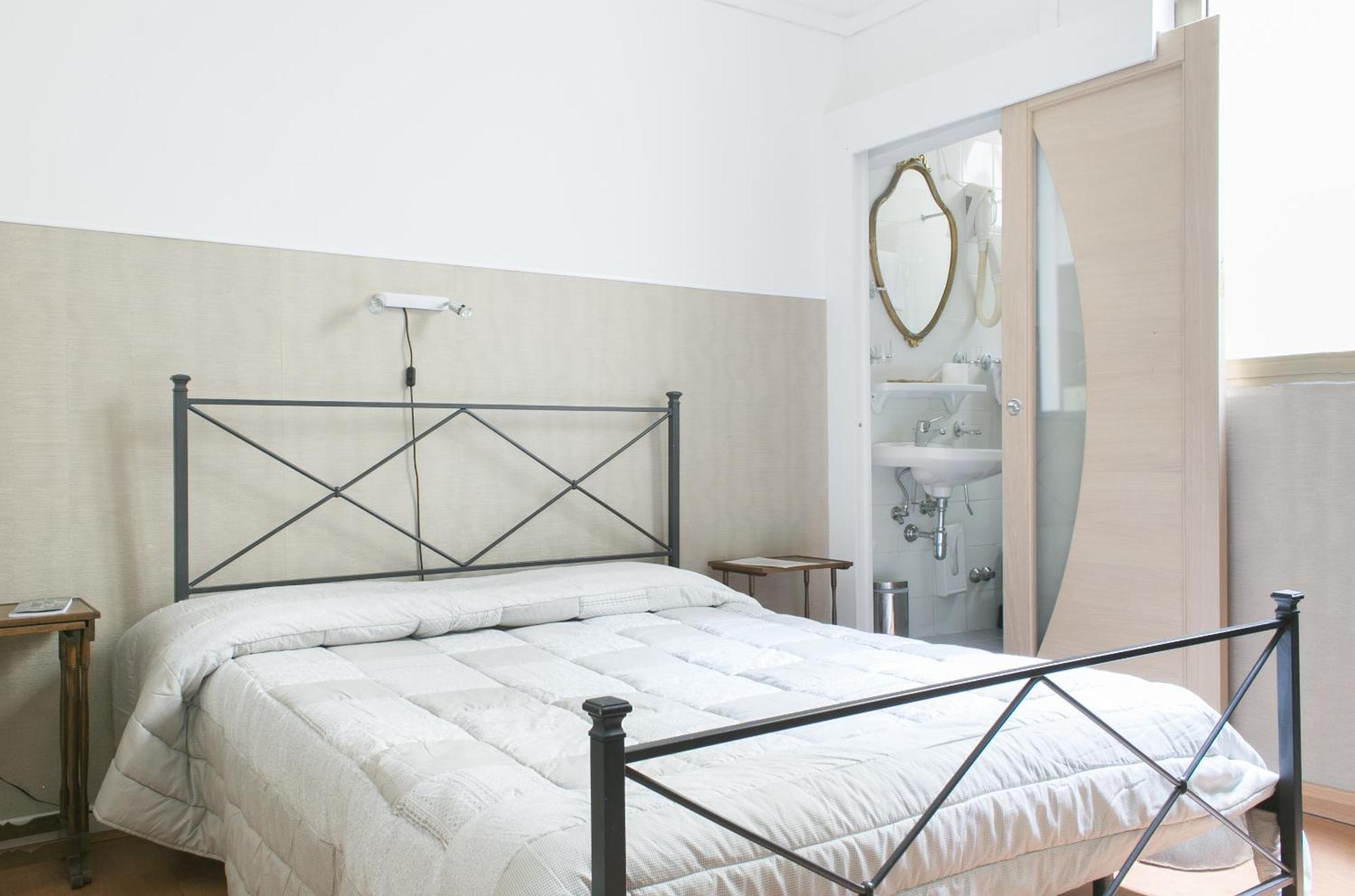 Triple Room Private Bathroom