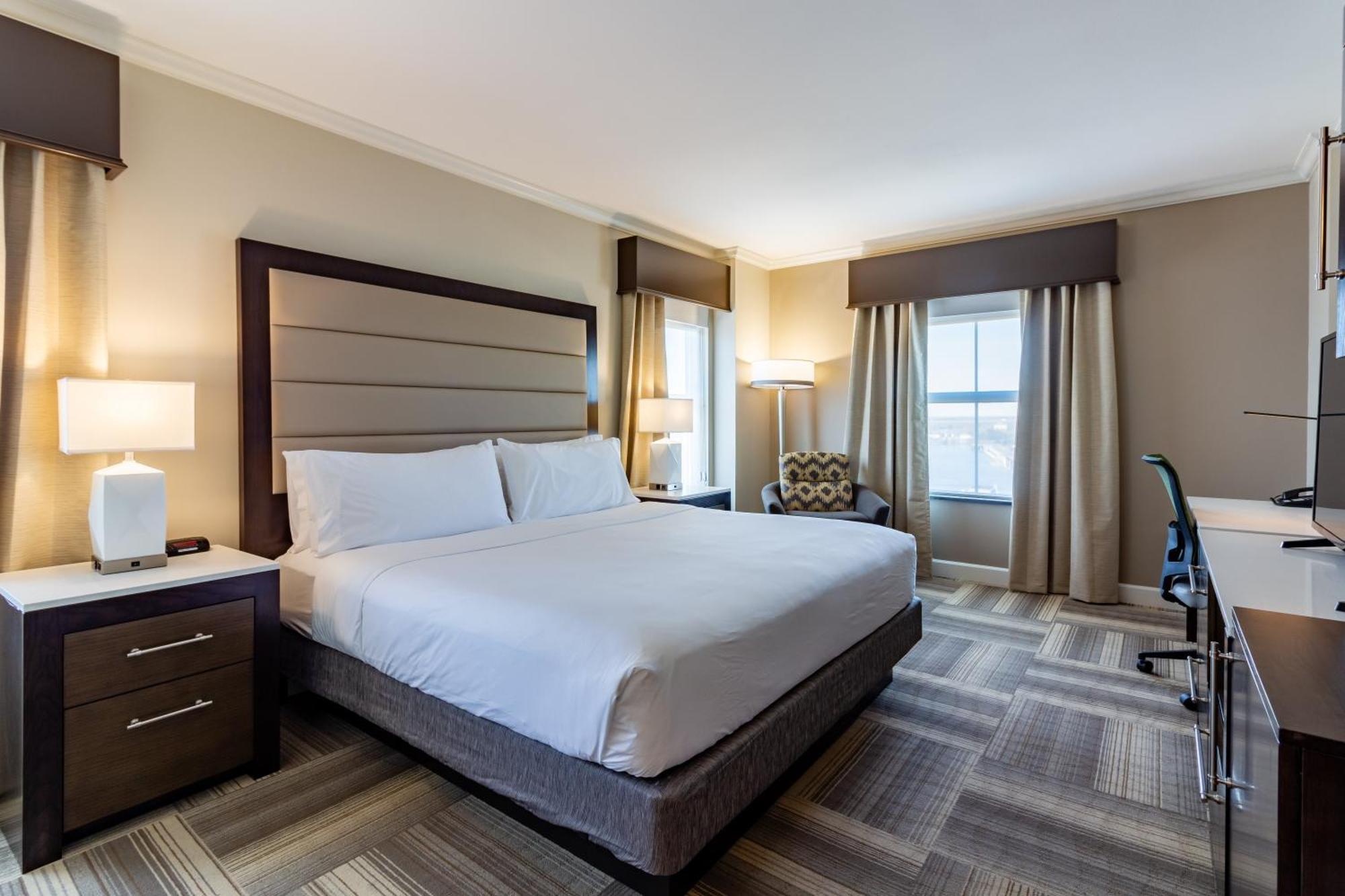 Standard King Room River View High Floor,1598398882:JPEG
