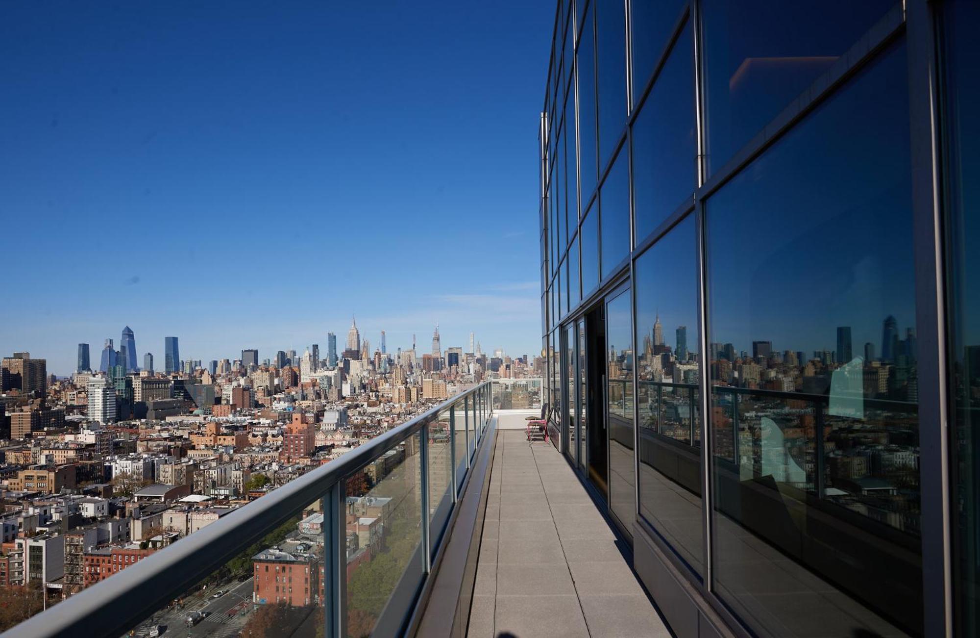 Penthouse Suite