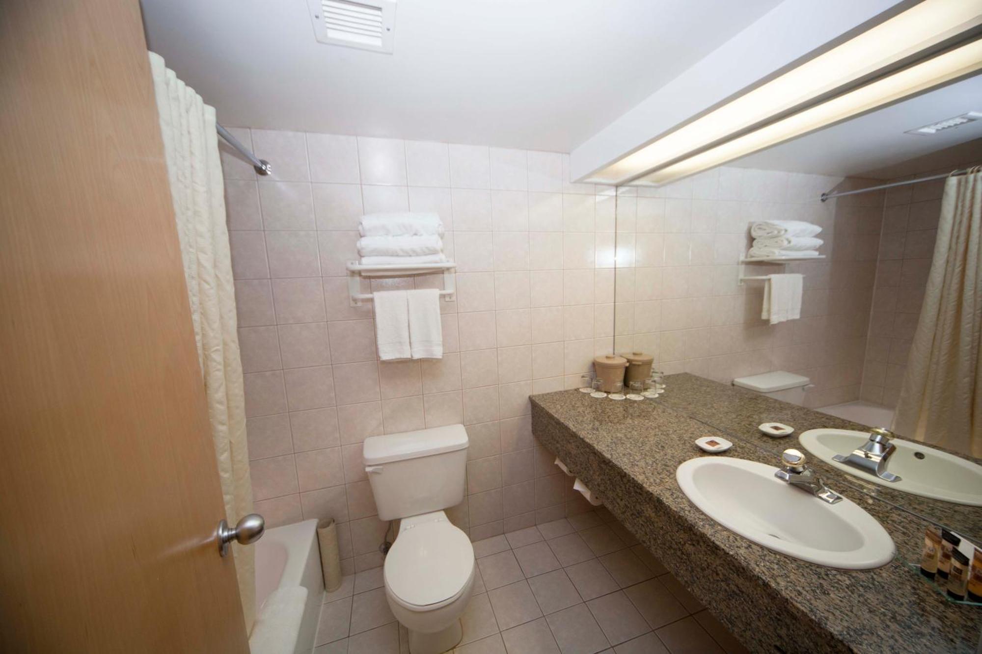 Room Selected at Check-In Non-Pet Friendly