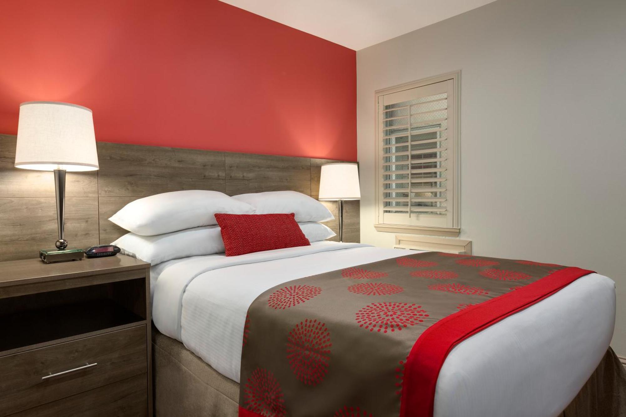 Double Room - Non-Smoking