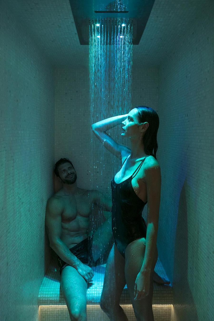 Deluxe Room One-time SPA access