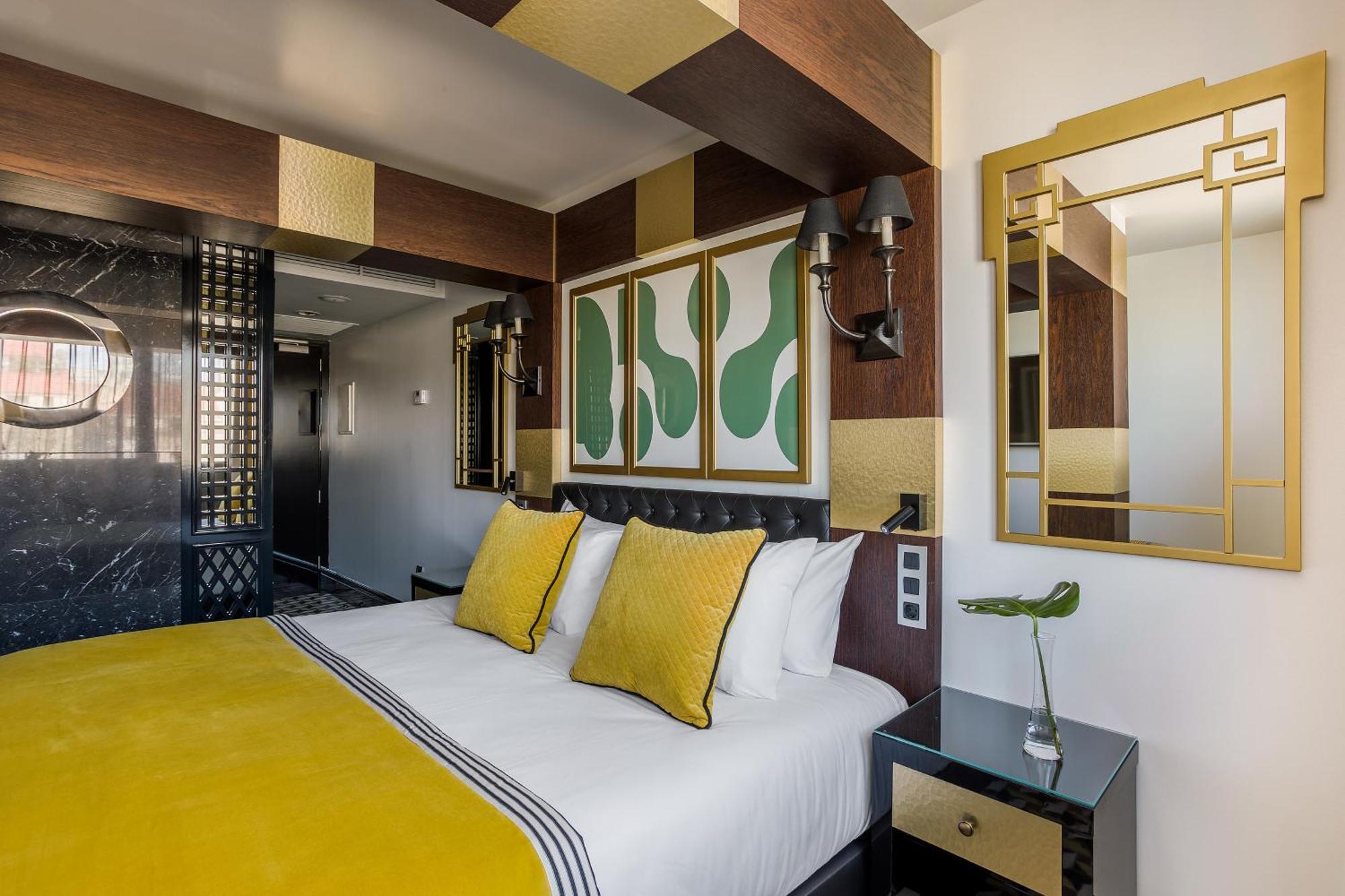 Double or Twin Room,1278875617:JPEG