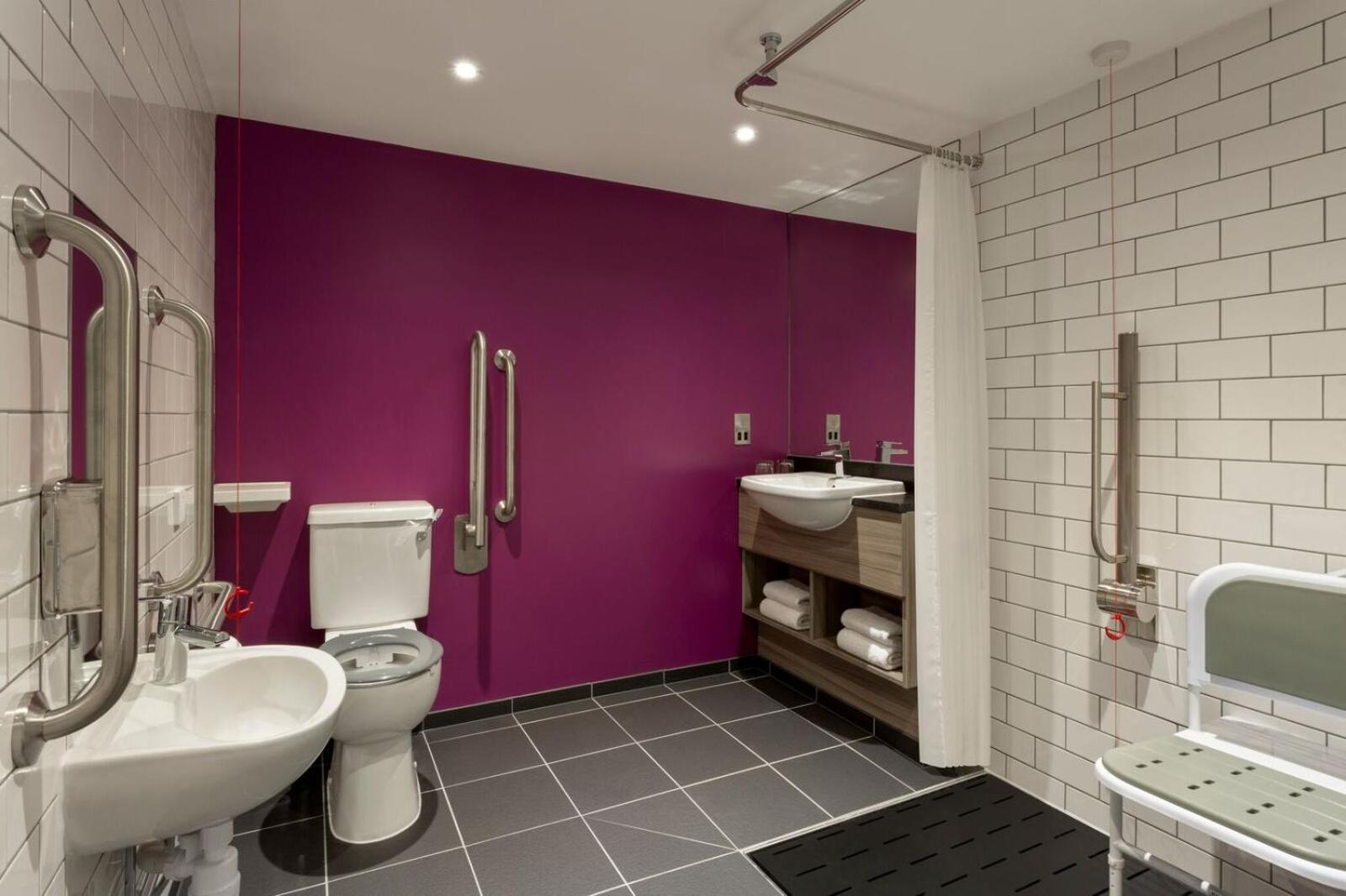 Standard Double Room - Disability Access